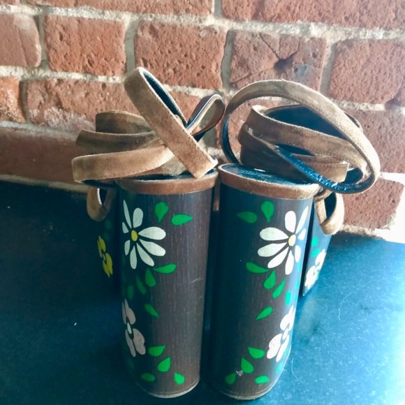 Saint Laurent Paige Floral Platform Leather Sandal - Picture 6 of 7